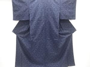 亀甲に花古典柄織り出し本真綿結城紬着物